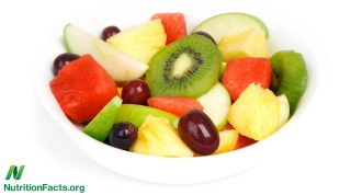Unbelievable Medical Industry Recommends Neutropenic Diet Void of Raw Fruits And Vegetables