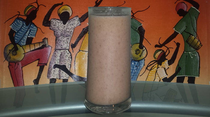 Banana, Date, And Lime Plant-Based Smoothie