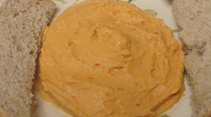 Roasted Red Pepper Hummus - Vegan Recipe